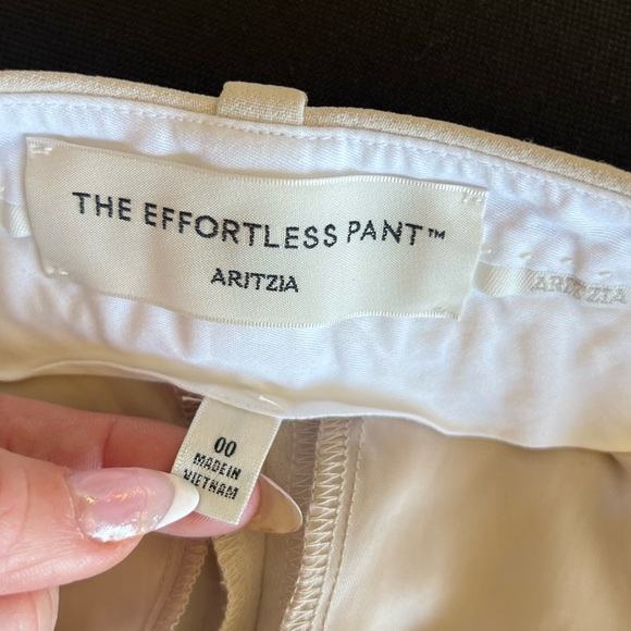 Aritzia effortless pant in matte pearl regular 00 - Picture 3 of 3